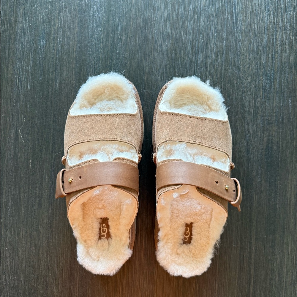UGG Greenport strap slide chestnut